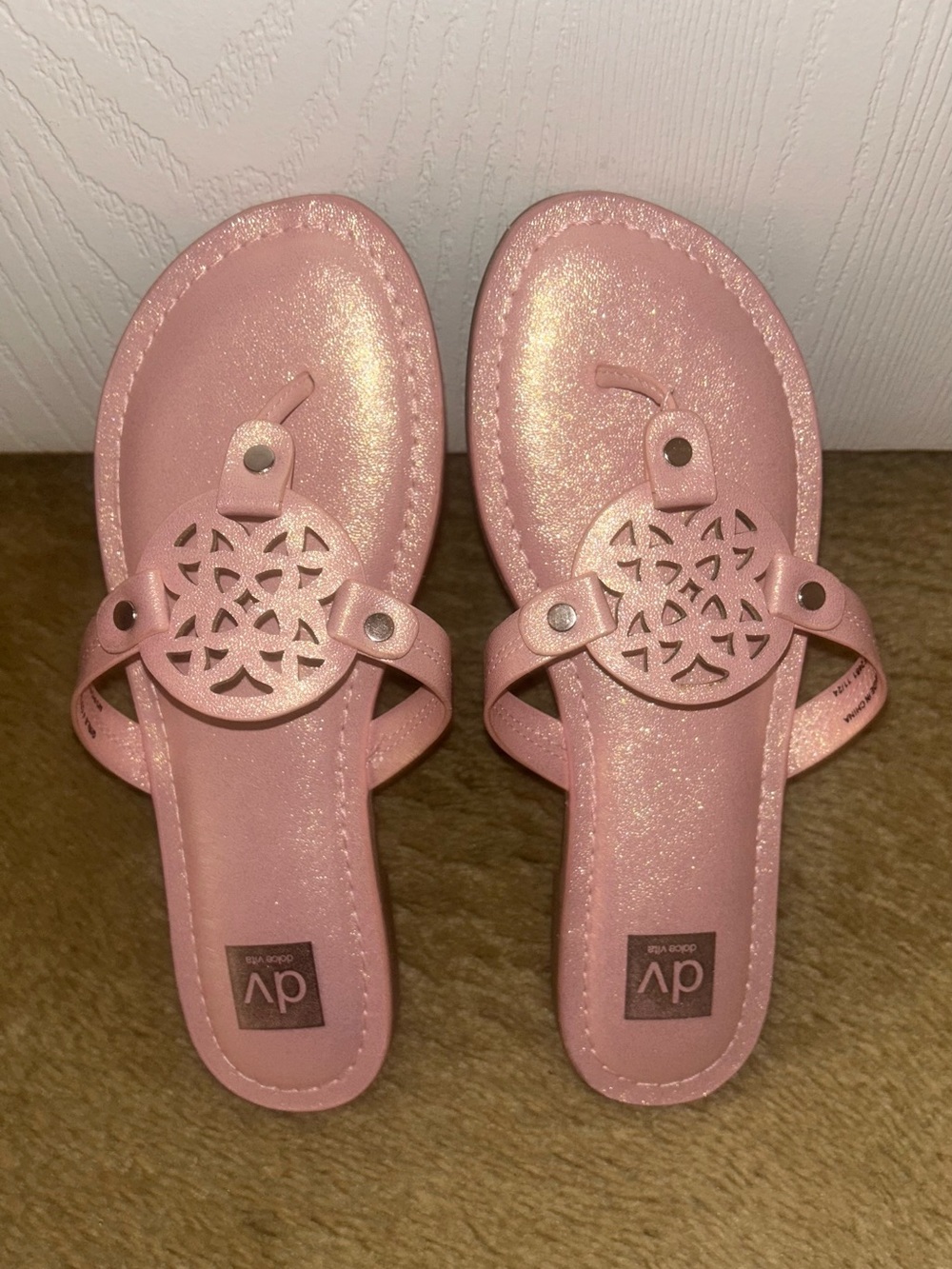 DV by Dolce Vita Pink Glitter Laser-Cut Thong Sandals
